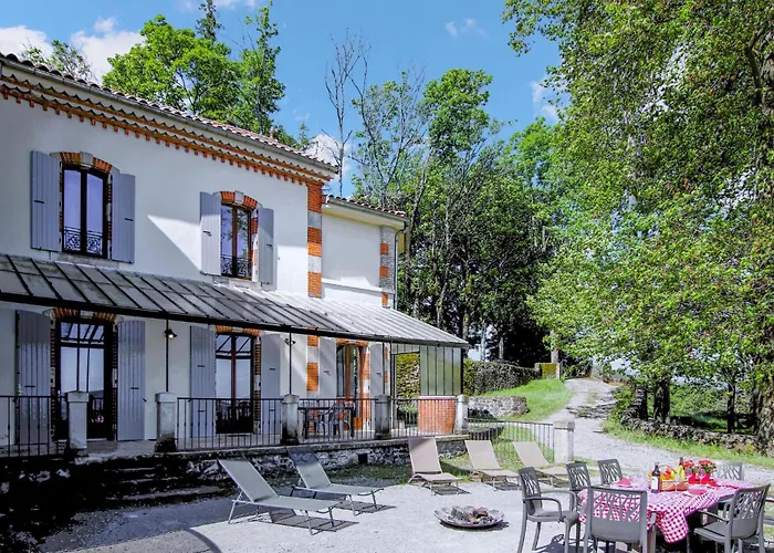 Vakantiehuis Pet Friendly In With Sauna Privas