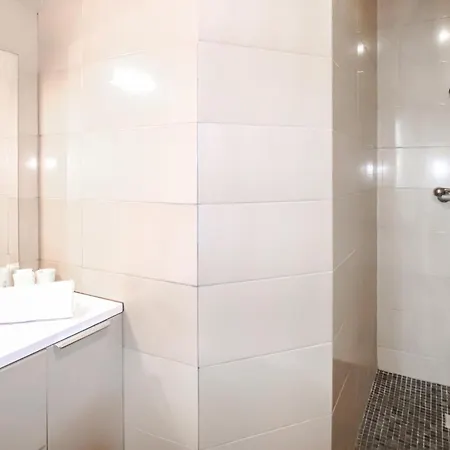 Pet Friendly In With Sauna Privas
